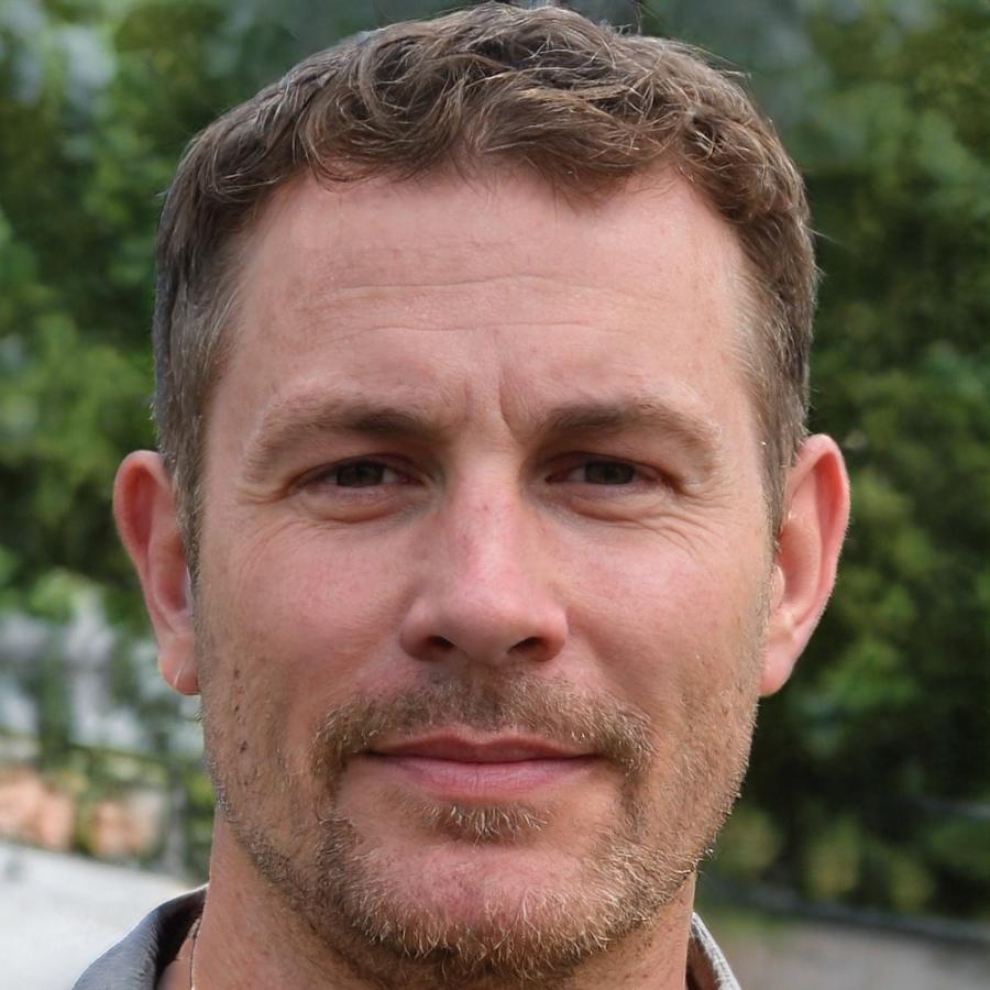 Kursleiter Viktor Bergmann